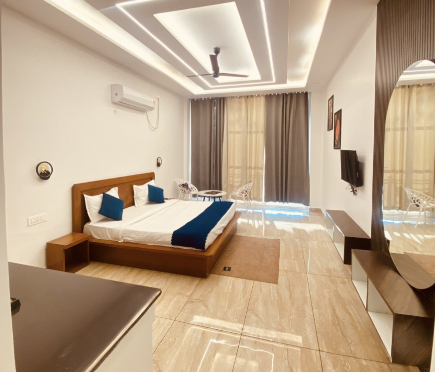 Deluxe AC Room